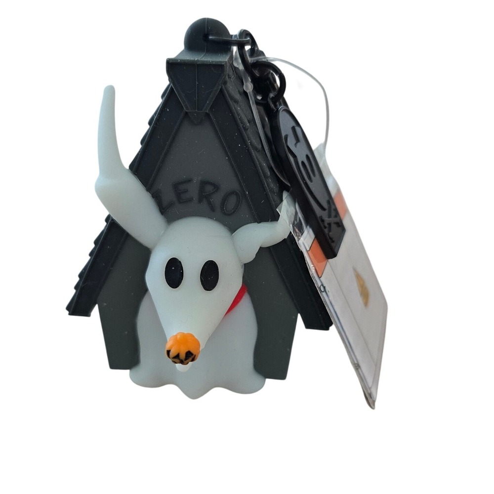Disney Nightmare Before Christmas Zero Light Up Keychain Pocketbac Glow Dark